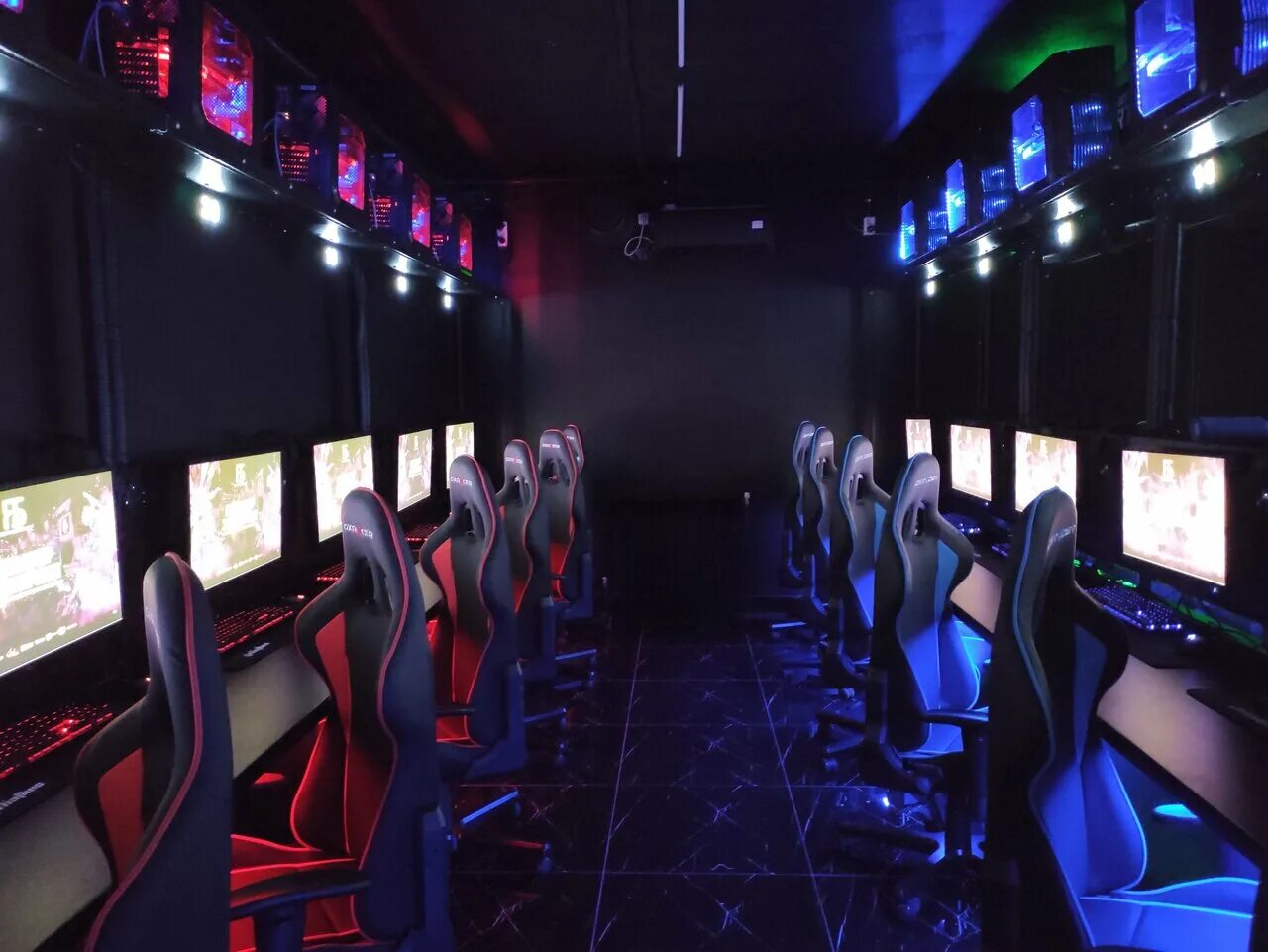 центр киберспорта авиамоторная. F5 компьютерный клуб. F5 центр киберспорта, москва, ленинградский проспект. F5 центр киберспорта семеновская. F5 компьютерный клуб выхино.