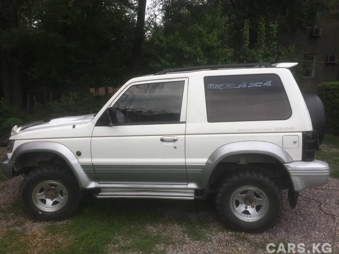 Паджеро 2 поколение купить. Mitsubishi Pajero коротыш 1995 года. Паджеро 2 дверный. Mitsubishi Pajero 2 поколение. Mitsubishi Pajero 2 Canvas Top.