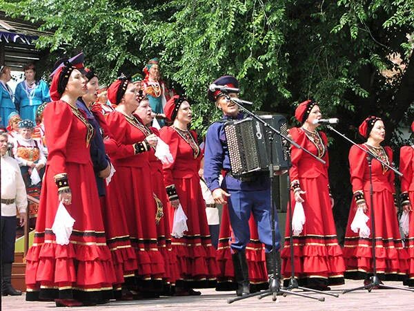 Ростов национальность