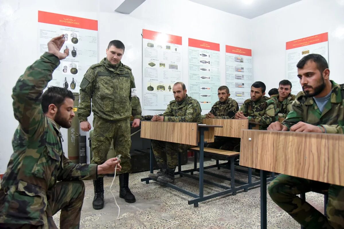 Служба по контракту в сирии. Противоминный центр в сирии. международный противоминный центр вс рф в сирии. российские военные саперы. сирийская армия подготовка.