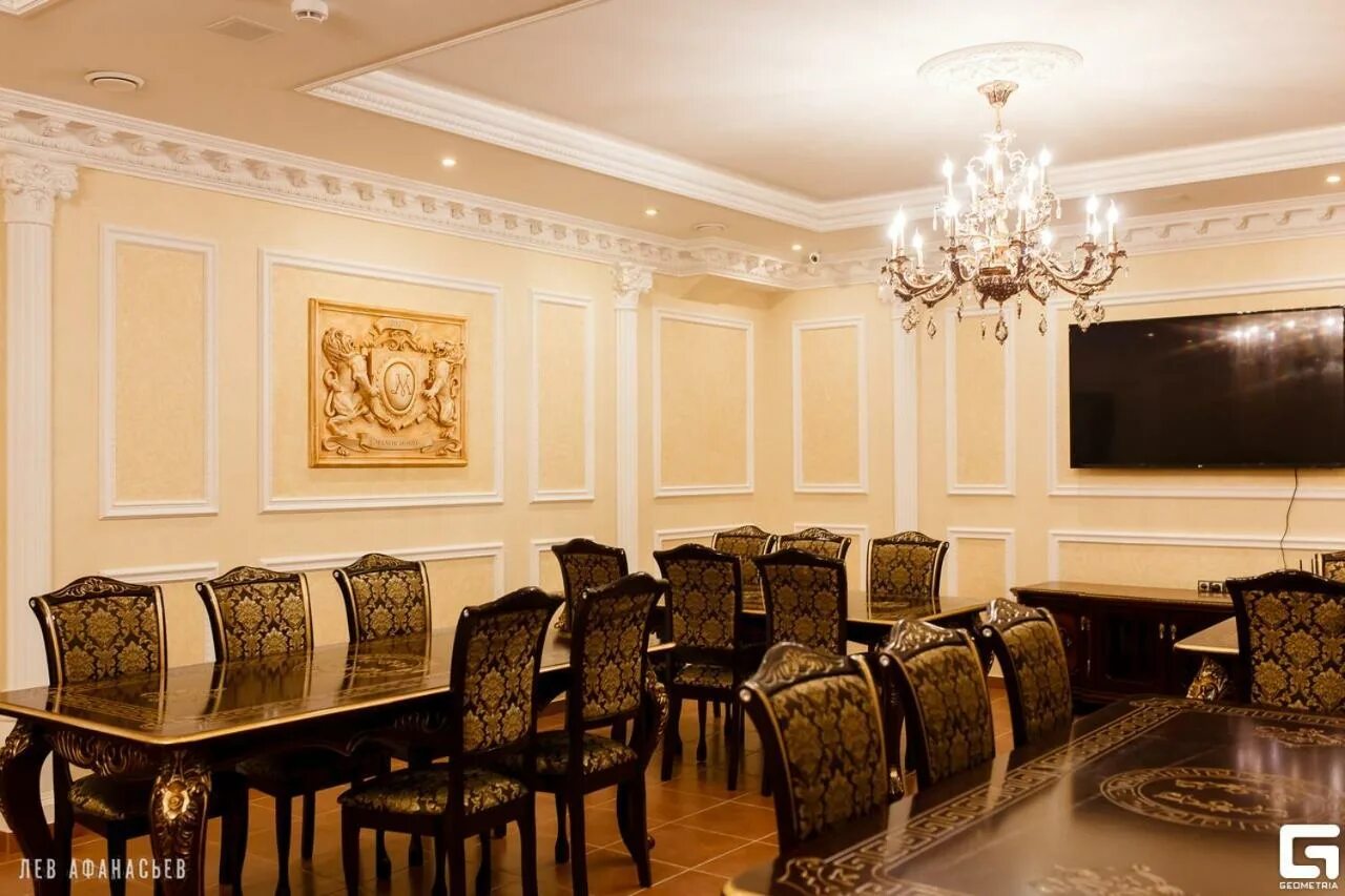 Бутик-отель manor house чебоксары. Бутик-отель manor house чебоксары. Манор хаус чебоксары гостиница. Manor house чебоксары. Бутик отель манор хаус чебоксары.