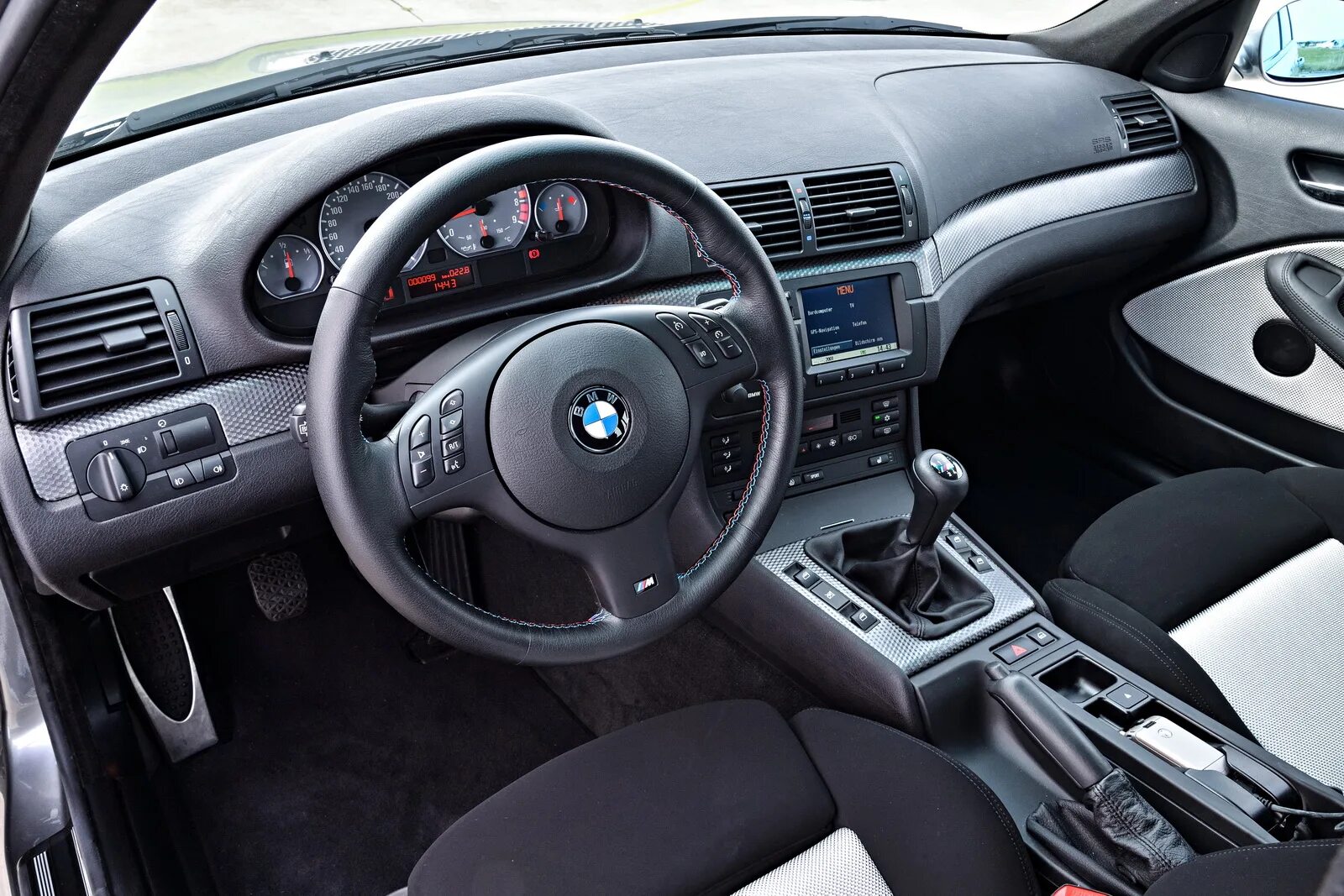 Автомат е46. BMW m3 2000 салон. BMW e46 Interior. BMW m3 e46 салон. BMW m3 e46 Touring.