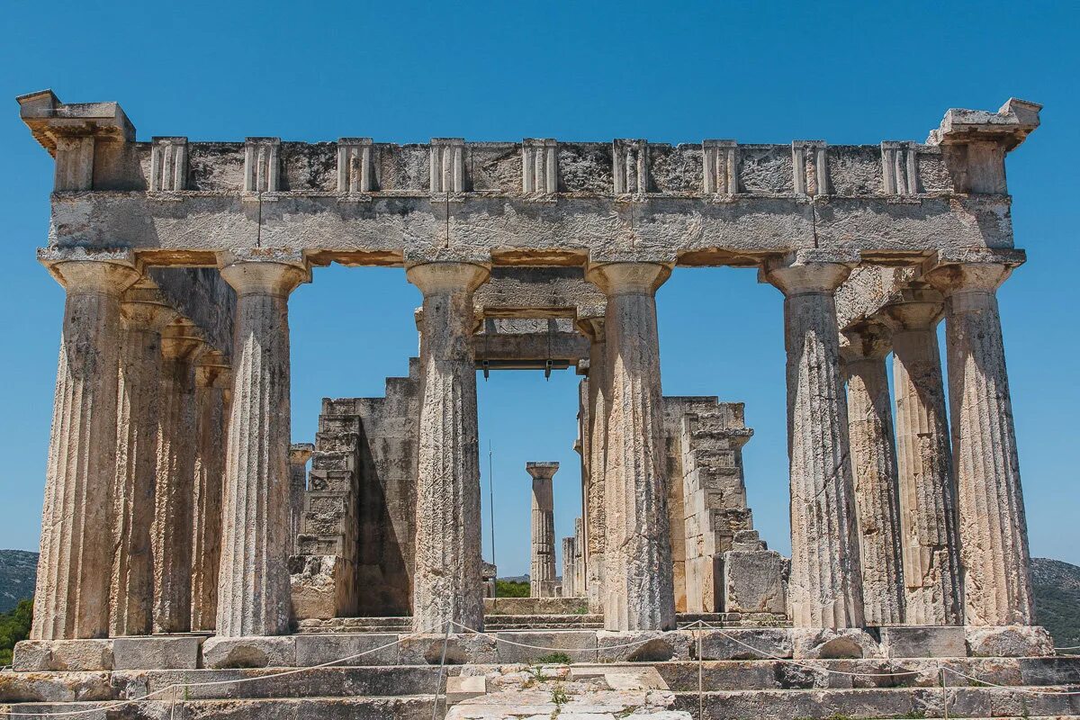 храм афайи на острове эгина. храм на острове эгина. храм афайи греция. храм афины паллады на острове эгине. храм афины афеи на эгине;.