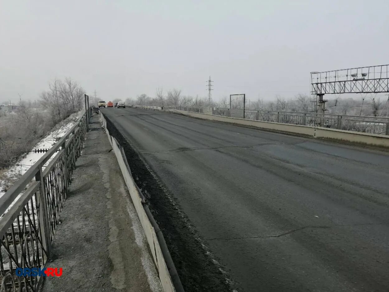 Орск ру где. Орский Гагаринский путепровод. Гайское шоссе Орск. Мост Орск ру. Эстакада в Орске.