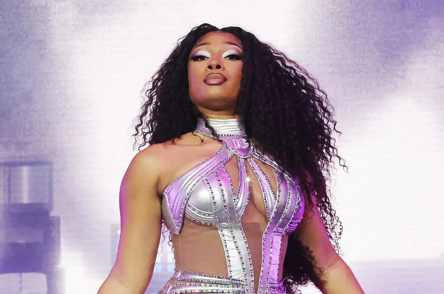 Megan three stallion. Megan the stallion. Megan the stallion mamushi. Меган зе сталлион. Megan thee stallion.