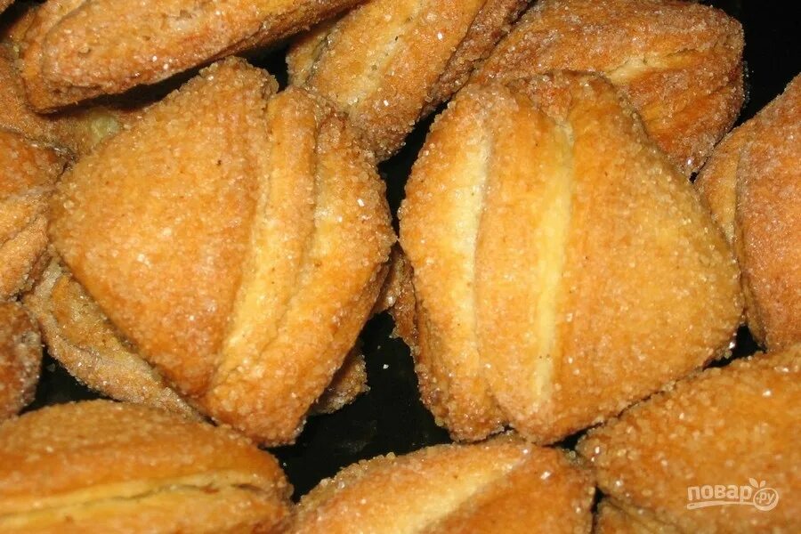 Delicious Peanut Butter Kiss Cookies (aka Hershey Kiss Cookies) are soft, chewy.