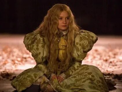 Әдемі транссексуал әдемі қызды трахает