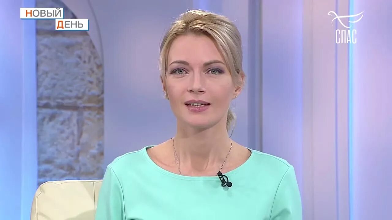 Утро на спасе ведущие. Алена Горенко телеведущая. Телеканал Царьград Алена Горенко.