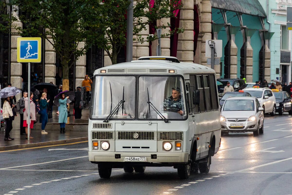 Регион автобус. ПАЗ 777. Региональные автобусы. ПАЗ Москва. Автобус 785 82 регион.