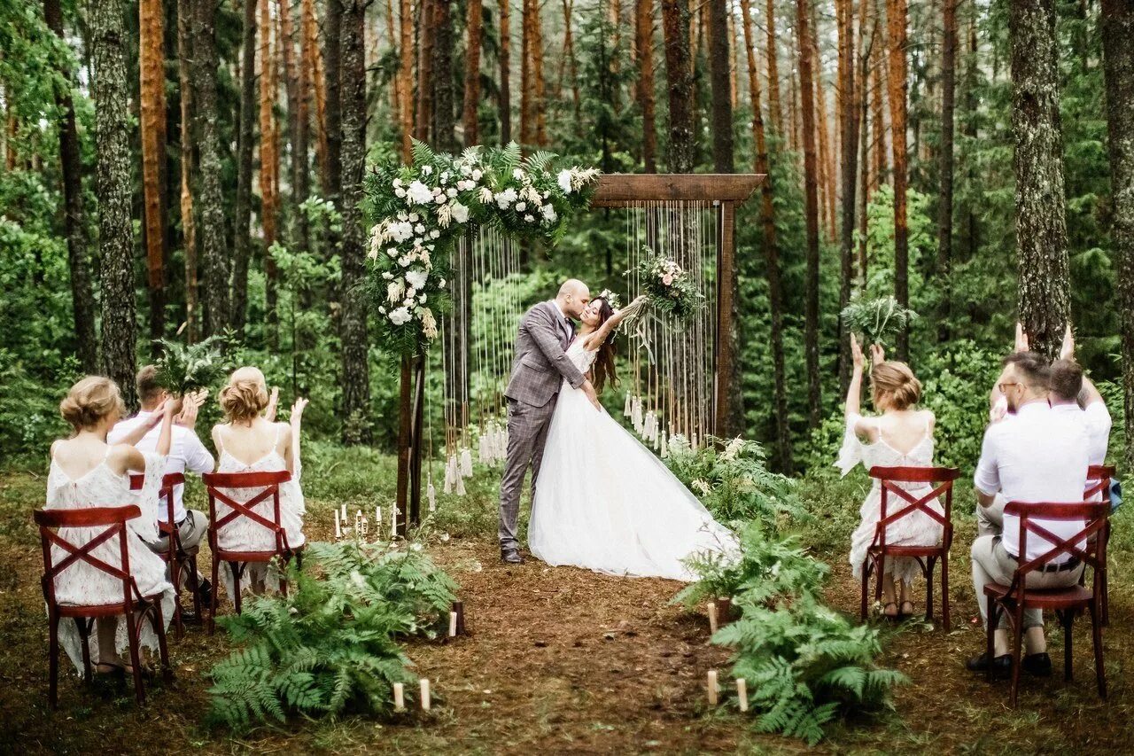 стиль свадьбы бельгийский лес фото. свадьба в лесу. стиль свадьбы бельгийский лес фото. свадьба в лесном стиле. стиль свадьбы вудланд.