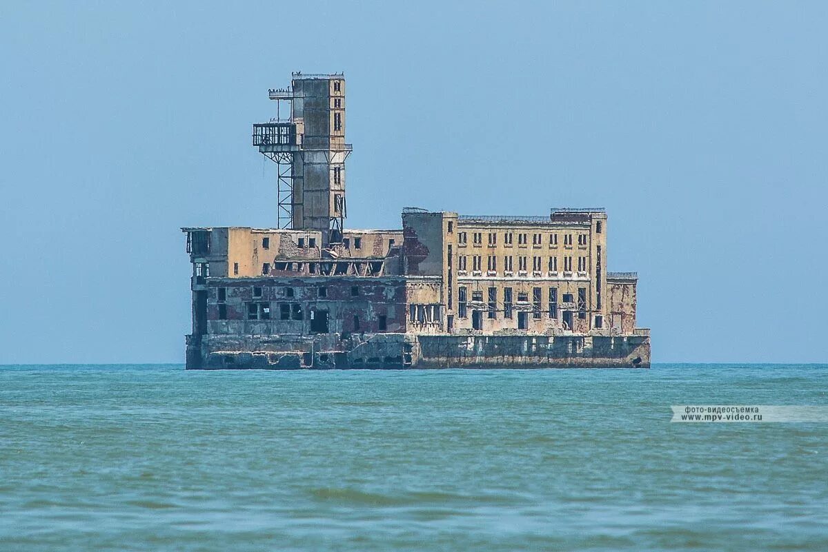 Каспийск город где находится и какой республике