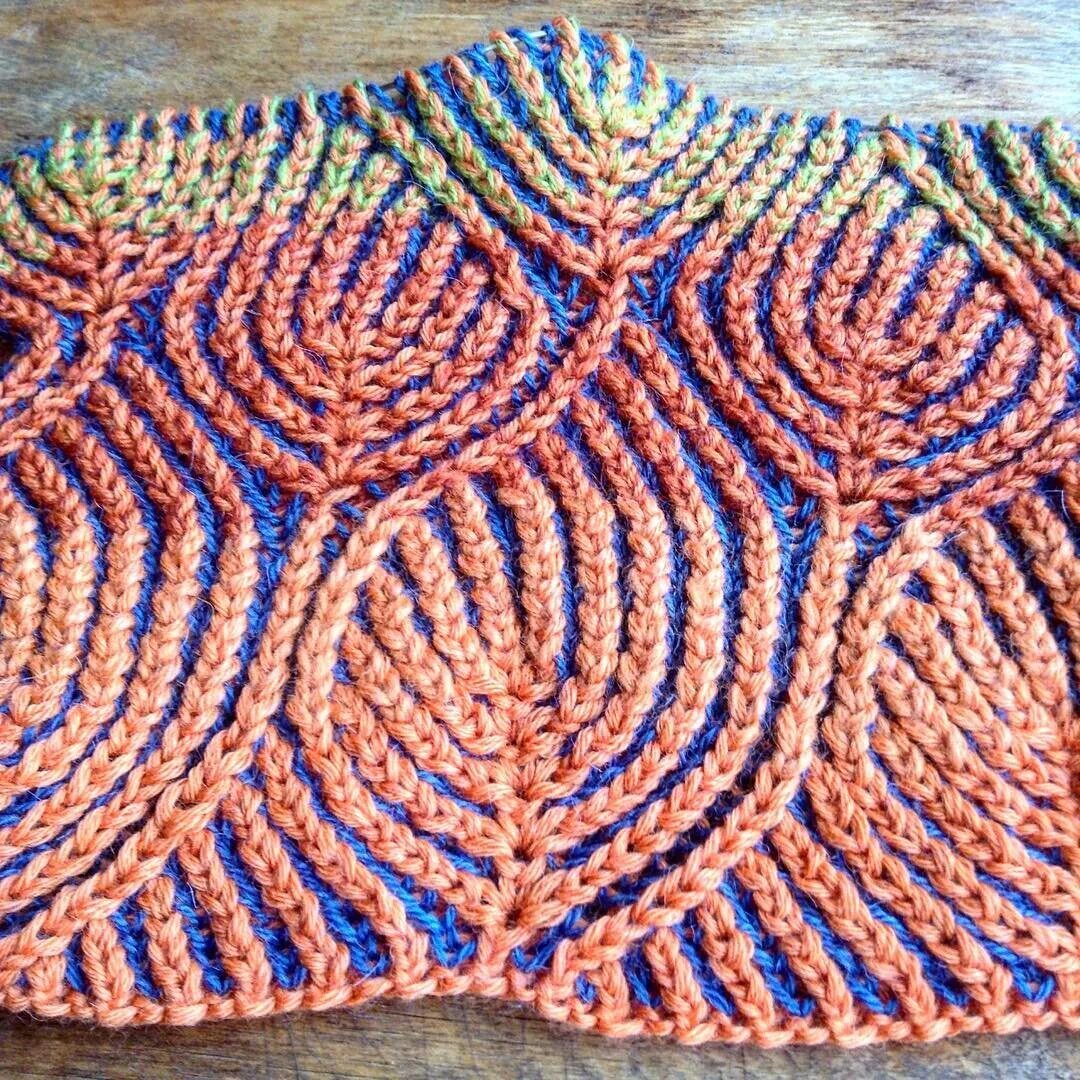 Техника бриошь крючком. Техника Бриошь. Узоры Бриошь. Бриошь техника вязания спицы. Техника Бриошь джемпер.