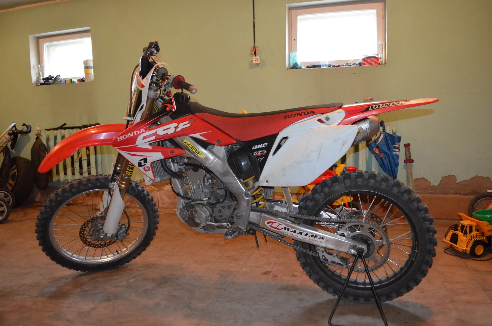 Мотоцикл кроссовый 250 crf250. Кроссовый мотоцикл 250 2006. Кросач 250 VSR. Кроссовый Минск RX 250. Куплю мотоцикл кроссовый б у