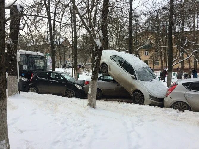 Авария на щелковском шоссе сейчас. Происшествия в щелково сегодня. Ураган в щелково сегодня. Авария на щелковском шоссе сейчас. Происшествия в щелково сегодня.