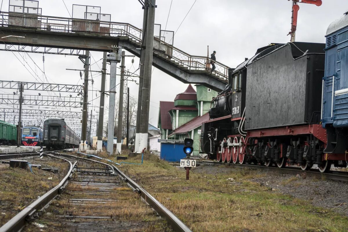 станция медвежья гора. поезда станция медвежья гора. станция медвежья гора карелия. поезда станция медвежья гора. железнодорожный вокзал медвежьегорск.