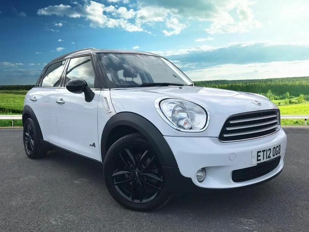 Mini Cooper 4x4. Диски мини Купер Кантримен. Mini Countryman r18. Мини Купер Кантримен диски r 18.