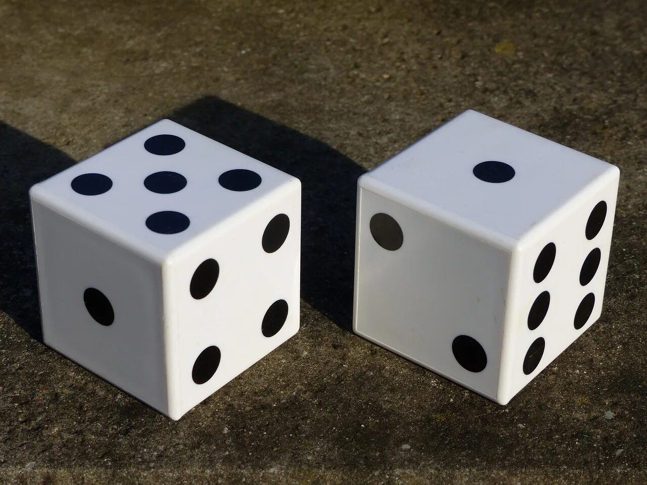 Cube играть