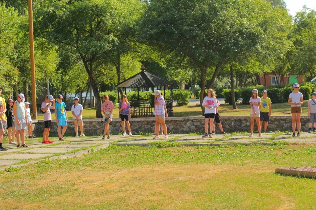 лагерь энергетик дзержинск. сад 2 смена. август. сад 2 смена. гагаринец детский лагерь нытва.