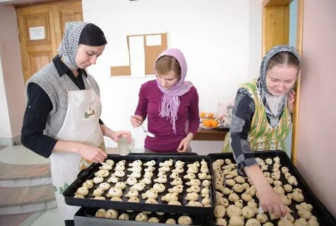 На какой праздник пекут жаворонков
