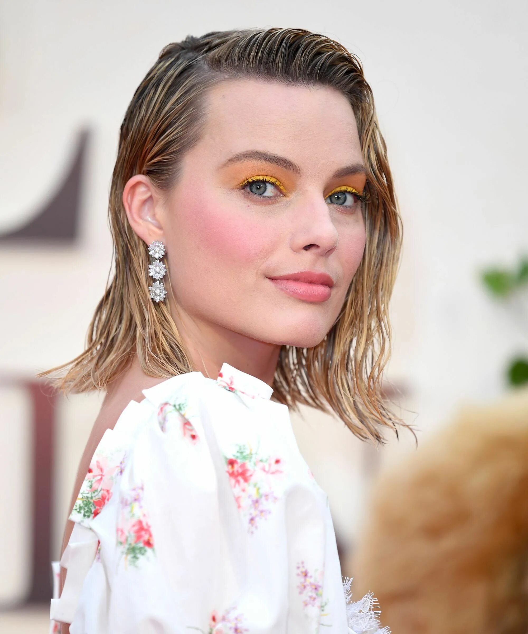 Образ марго робби. Марго робби в стиле барби. Марго робби ее образы. Марго робби свадьба. Марго робби платье гуччи.