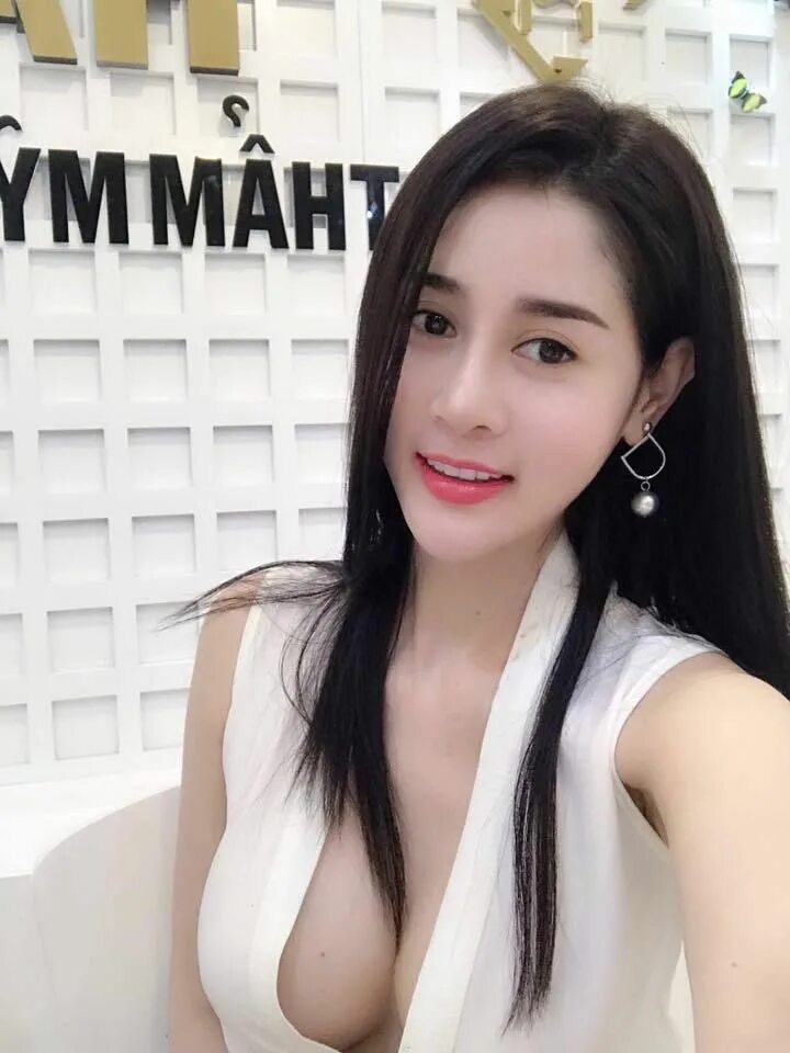 Kanyanat montok. Aldira chena голи. Дада чан. Bokep korea tete gede. Cewek montok.