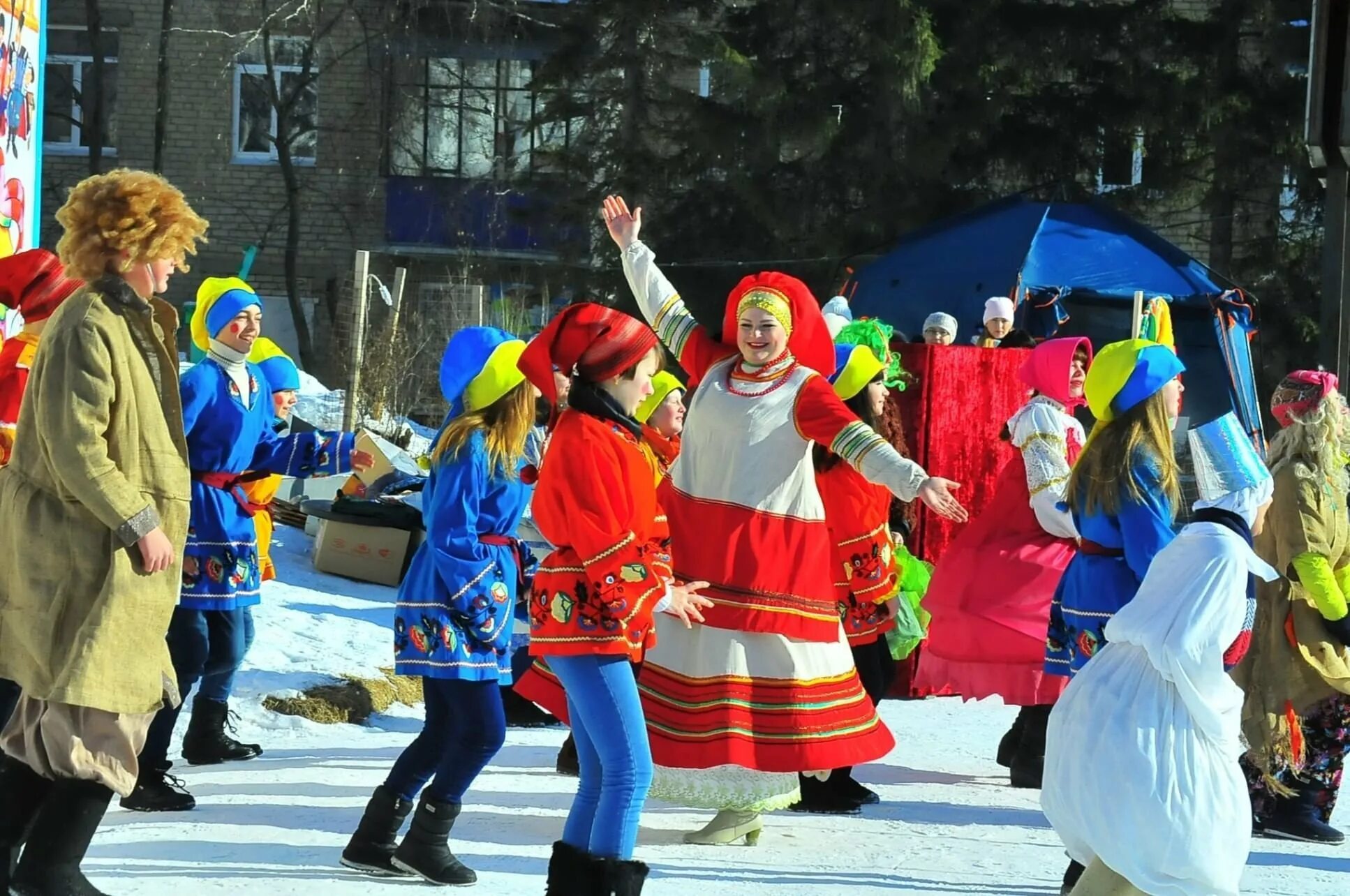 Масленичные гуляния в детском саду. Народное гуляние. Масленица 2021. Праздник Масленица. Праздничные мероприятия Масленица.