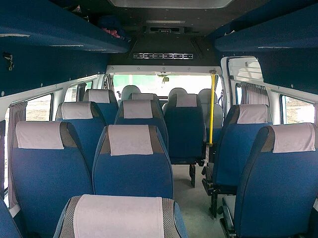 Форд транзит сколько мест пассажирских. 2007 ford transit пассажирский салон. ford transit пассажирский салон. форд транзит 18 мест салон. ford transit имя-м 3006 салон.