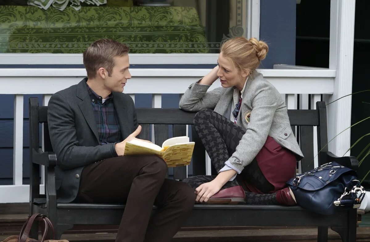сплетница серена кадры. Gossip girl сериал 2021. бен донован сплетница. томас доэрти в сериале сплетница. две сплетницы фото.