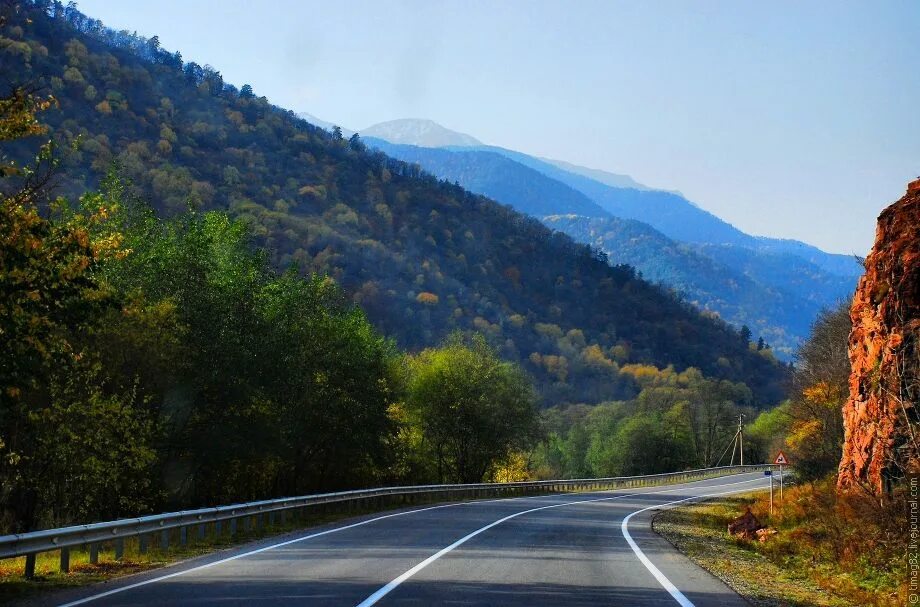 Федеральная трасса кавказ 449 км. Северная осетия дороги. Абхазия нальчик дорога. Дороги кчр. Черкесск домбай дорога.