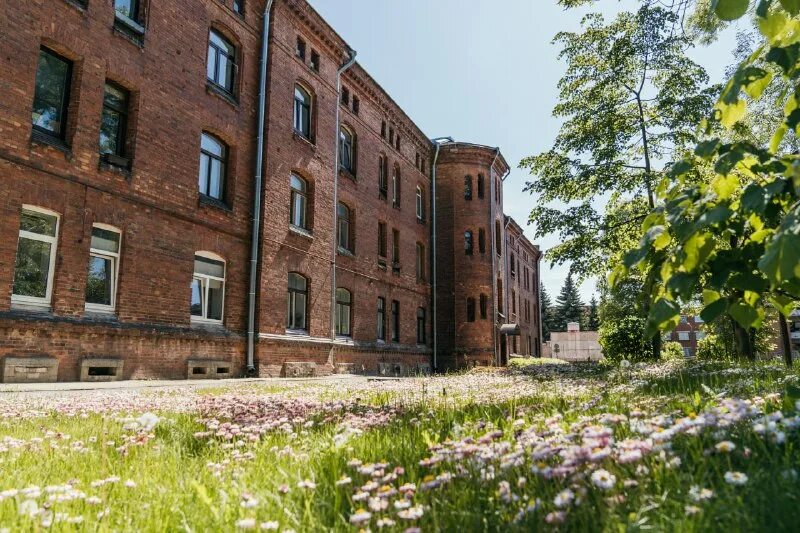 кренгольмская мануфактура в нарве. нарвская мануфактура. кренгольмская мануфактура. нарвская мануфактура. кренгольмская мануфактура.