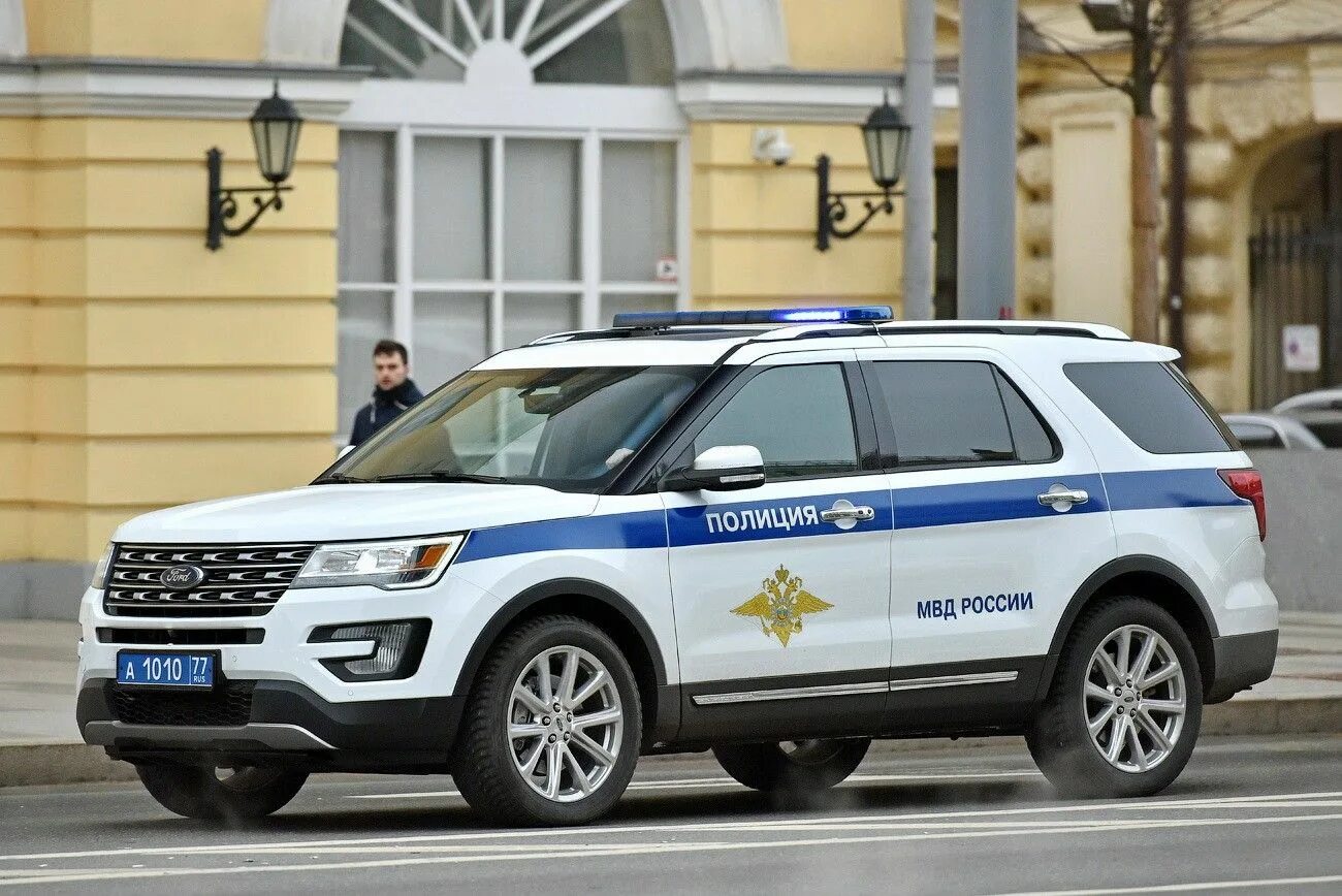 Большие машины полиции. Ford Explorer 2015 Police. Ford Explorer 2022 Police. Ford Explorer ППС. Ford Explorer Police Cruiser.