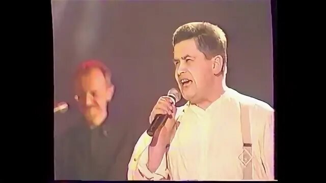 Любэ комбат концерт 1996. Концерт группы Любэ Петербург пятый канал 90-е. Группа Любэ 1990-е. Концерт группы "Любэ",фрагмент (Петербург - пятый.