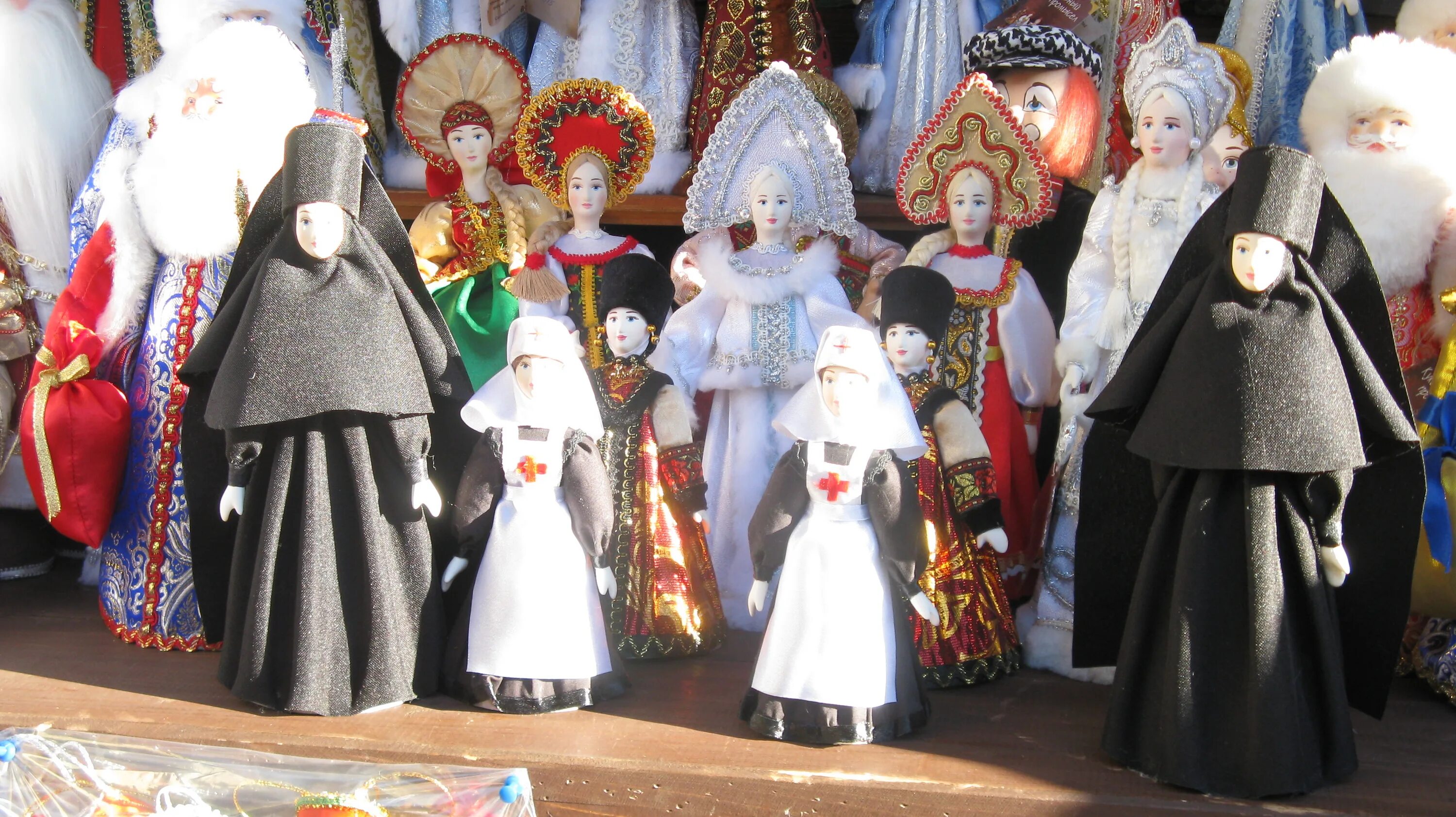 вернисаж 2024