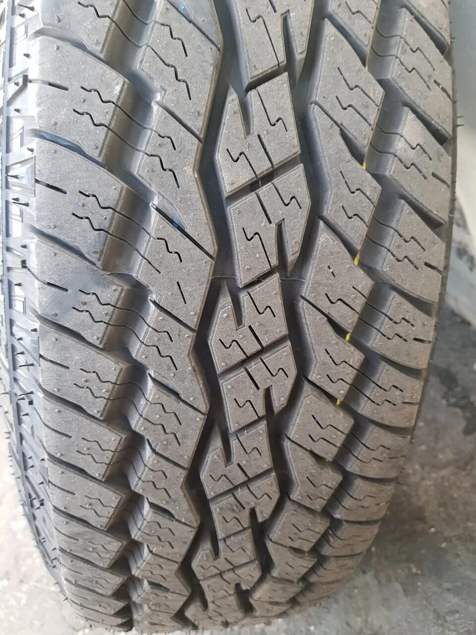 Шины toyo open country a t plus. Toyo open country a/t. toyo open country 17t шипы. 235/75/15 toyo open country a/t+ 109t. open country a/t plus.