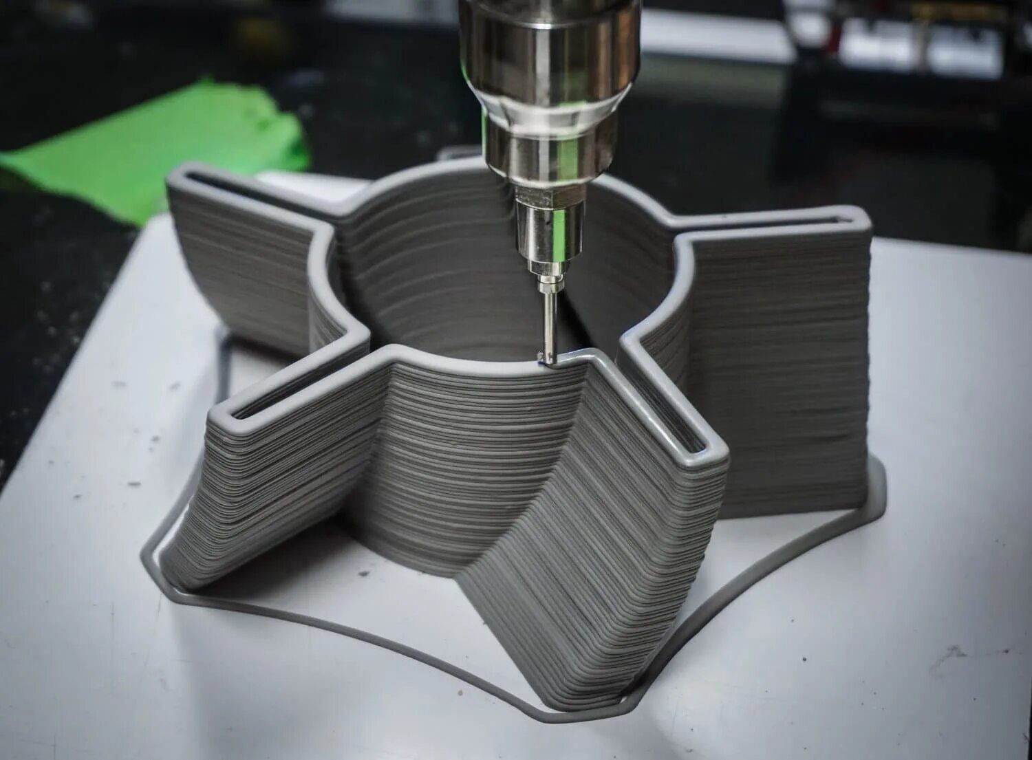 Metal press. Additive Manufacturing 3d принтер. Аддитивные технологии Additive Manufacturing. 3д принтер аддитивные технологии. 3d принтер для литье под давлением.