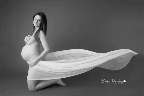 Maternity Photo Session - The Bronx Studio Photo Session - Erika Rosales New Yor