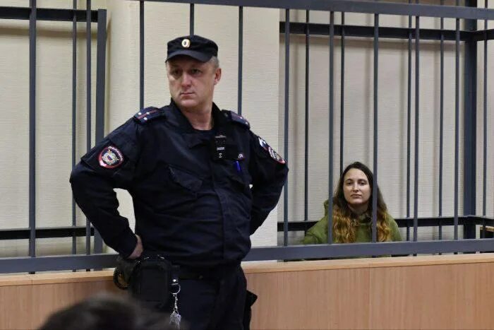 саша скочиленко суд. суд арест. арестованные девушки. саша скочиленко суд. софья субботина саша скочиленко.