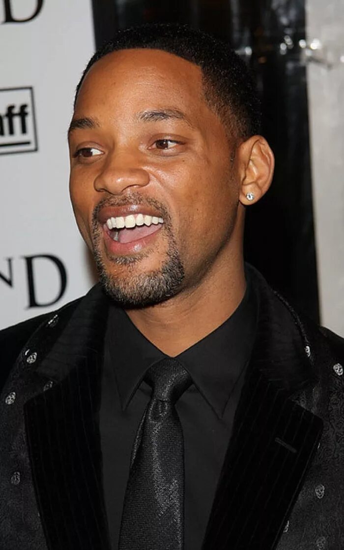 актер марлон уэйанс. джейми фокс робин гуд. актеры негры. как звать актера черный. мартин лоуренс сейчас 2020.