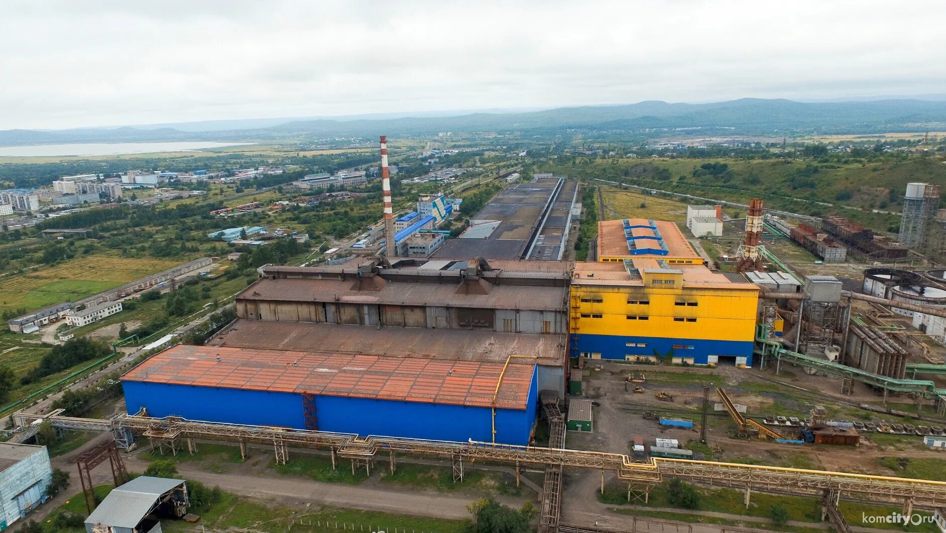 Металлургический завод комсомольск на амуре. Металлургический завод в хабаровске. Завод амурсталь комсомольск на амуре. Завод амурсталь комсомольск. Электрометаллургический завод «амурсталь».