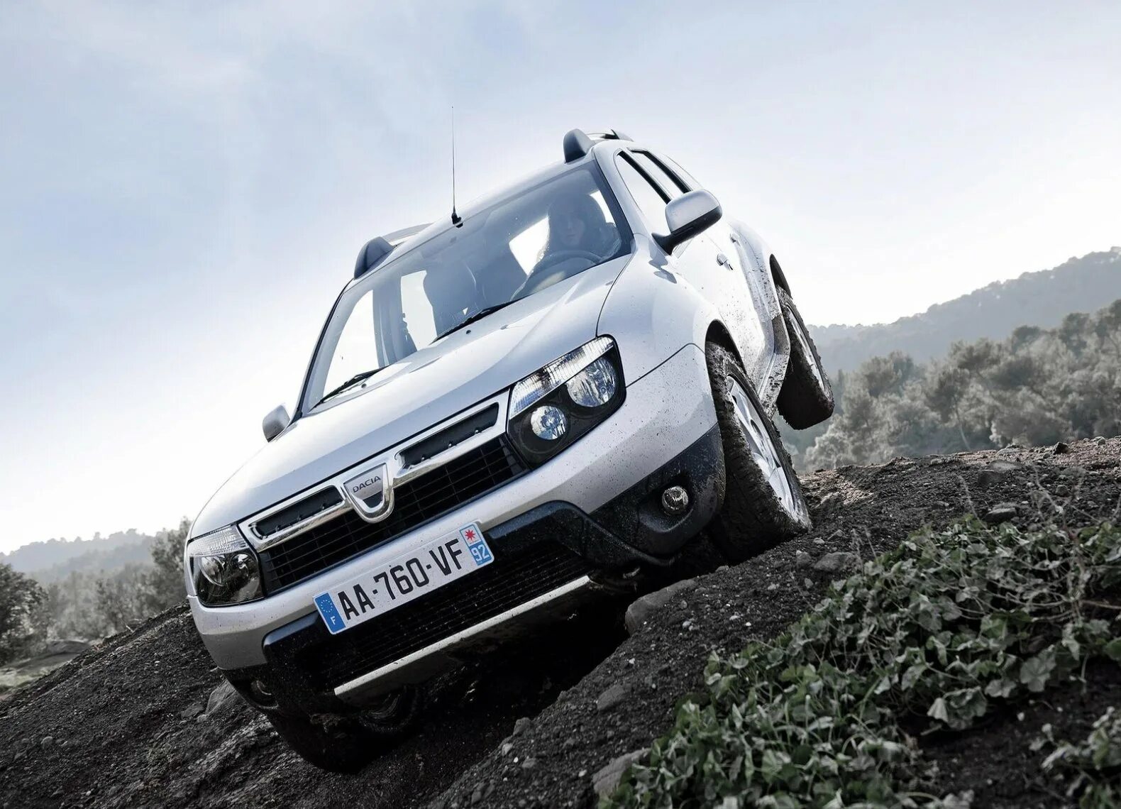 Рено Дастер 2014. Renault Duster 2010. Dacia Duster 2010. Renault Duster 1. Рено дастер гудит