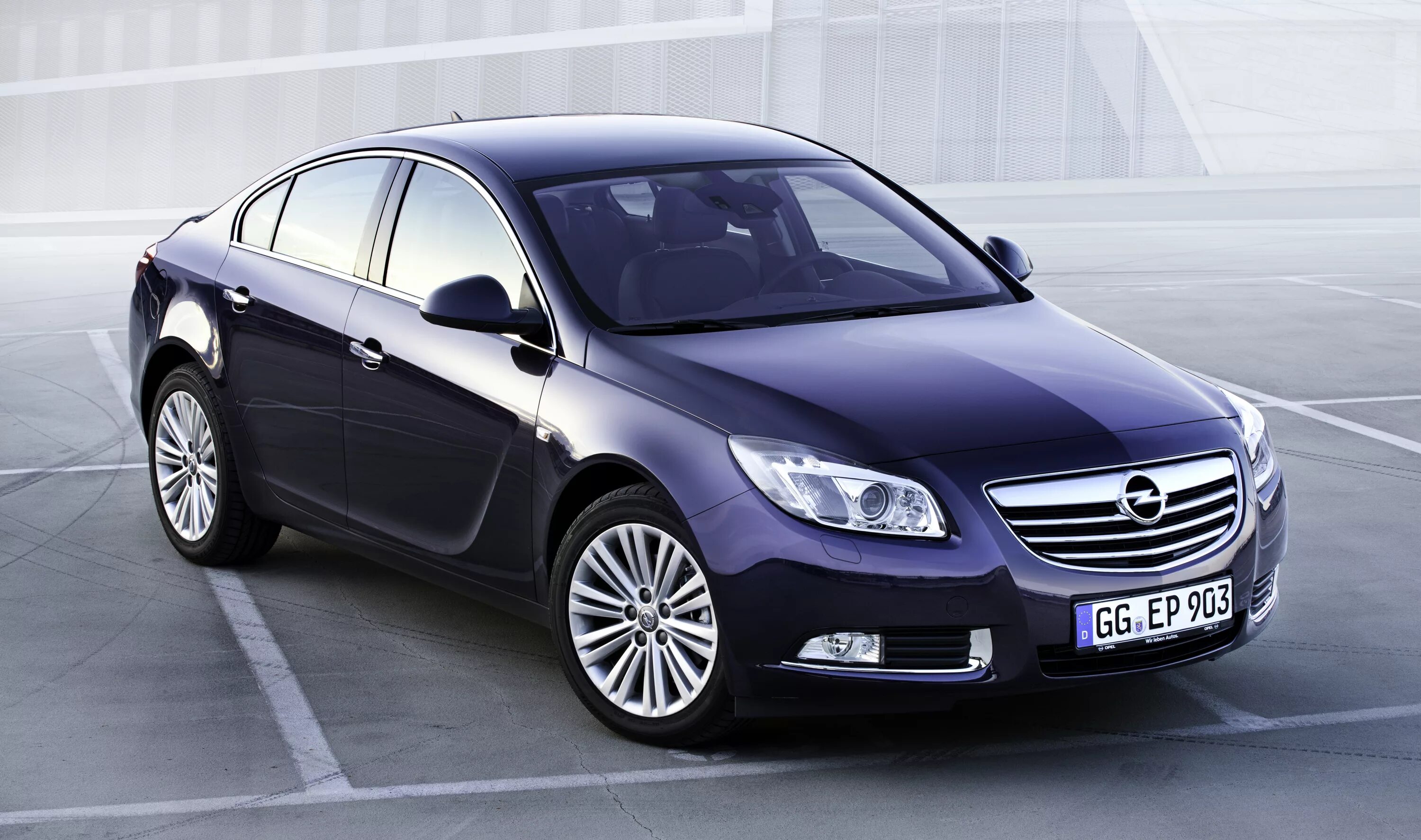 Автомобили среднего класса это нормально. Opel Insignia 2012. Opel Insignia 2008. Opel Insignia 1 поколение. Opel Insignia 2008-2013.