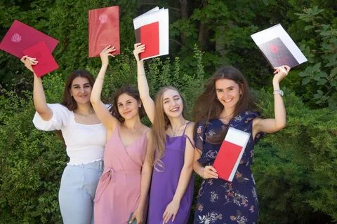 13 студентка