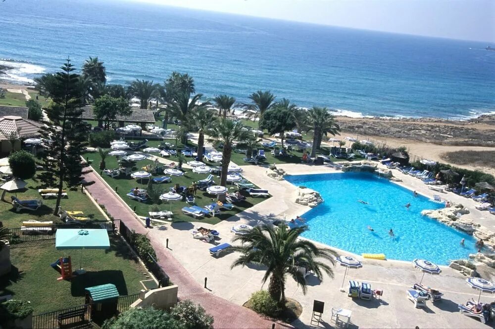 Отель venus beach hotel 5 пафос кипр. Venus beach. Venus beach. Венус бич отель пафос. Венус бич пафос.