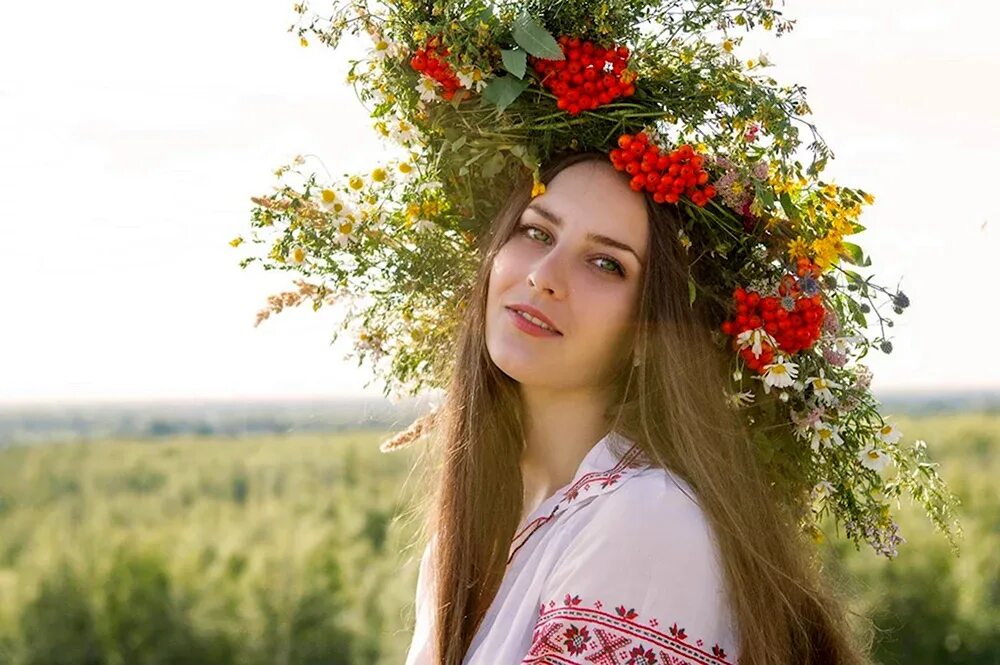 Изображение русской девушки. Славянские девушки. красивые славянские девушки. красивые русские девушки. женщина славянка.