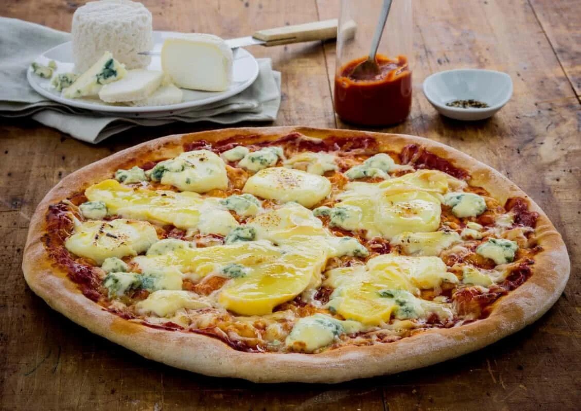 Бруклин пицца. Pizza speed up. Pizza speed up. Speedy pizza. Пицца с кроликом и камамбером.