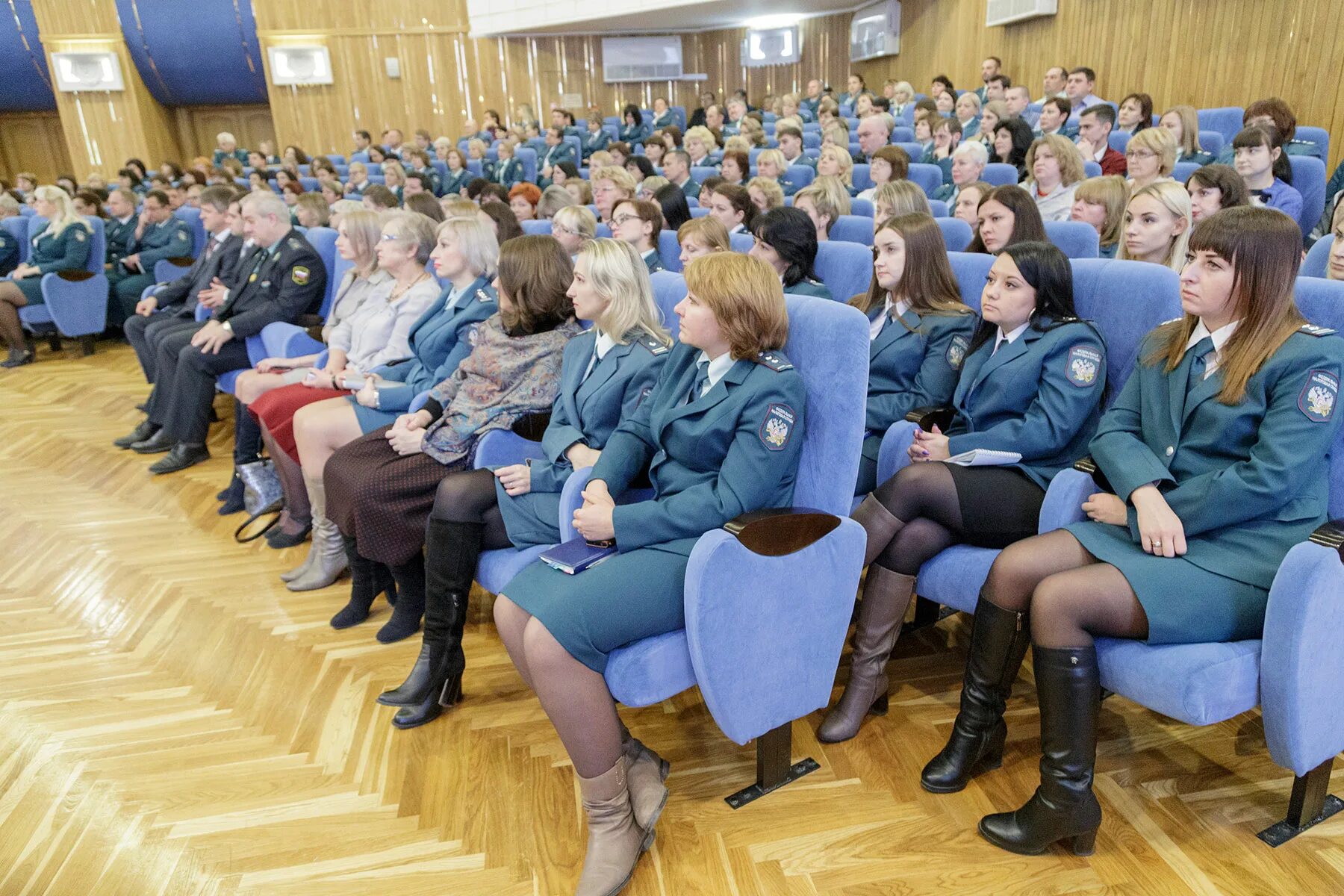 Сайт налоговой тульской области. УФНС по Тульской области 70724000. Сотрудница налоговой. УФНС Тула. Налоговая инспекция Тульская.