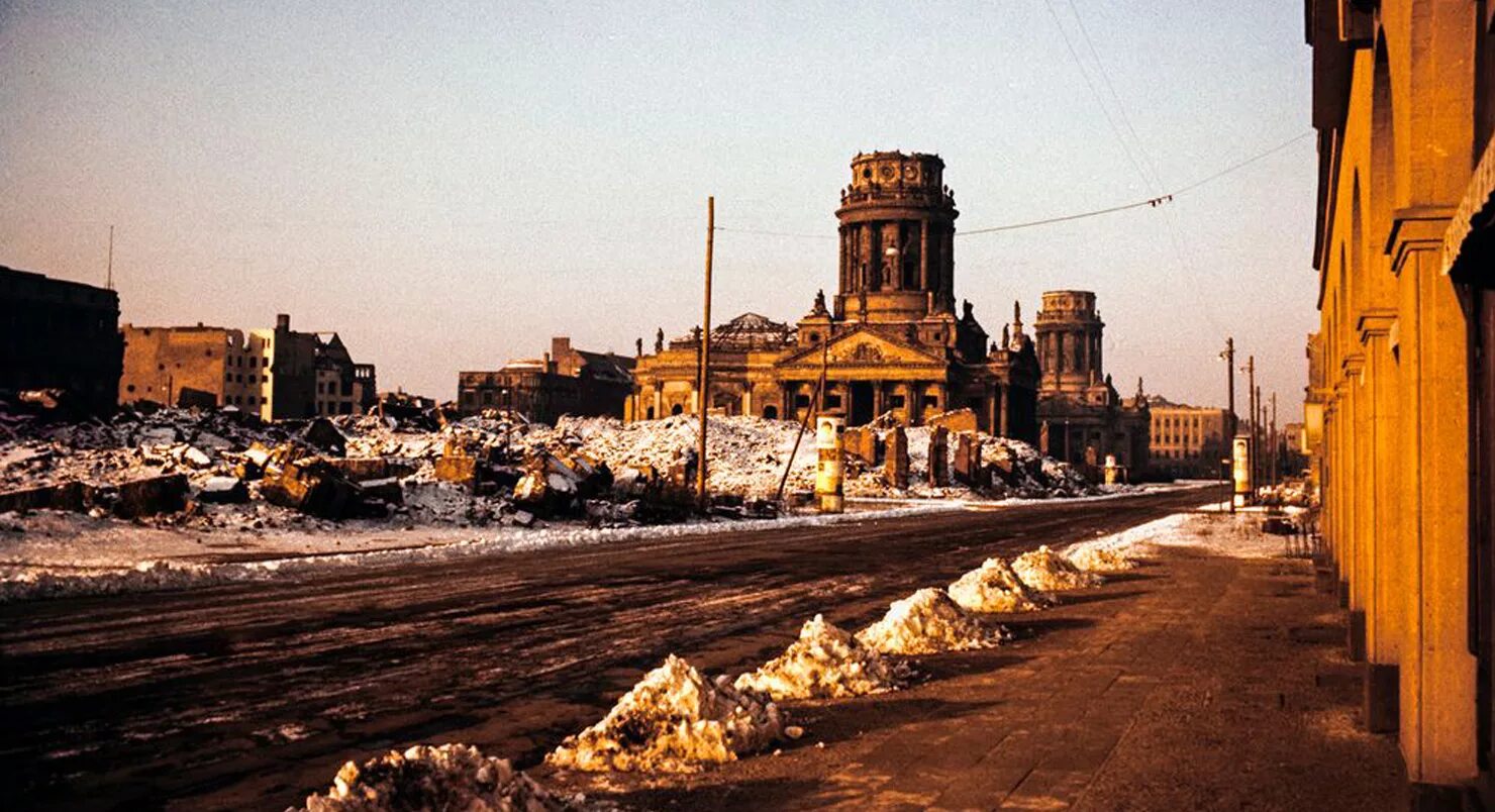 Берлин 1950. Берлин 1950 город. Западный Берлин разрушения 1950-1950. Берлин 1956.