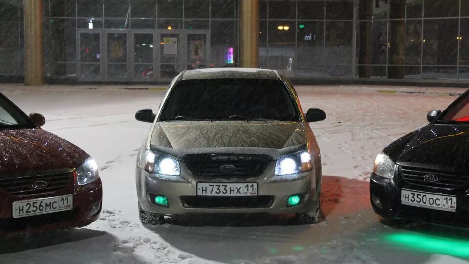 Ауди а6 о 497 оо 78. Машина с номерами 011. Тачки с 11 регионами. 11 регион на номерах машин. Бмв 11 регион.