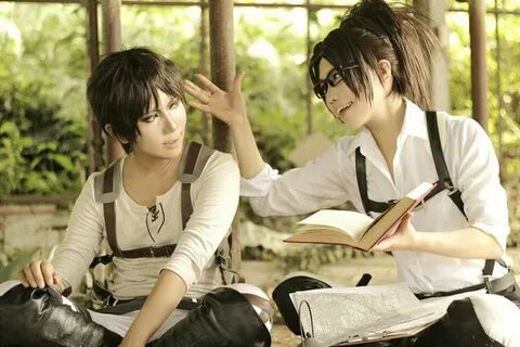 Hanji cosplay