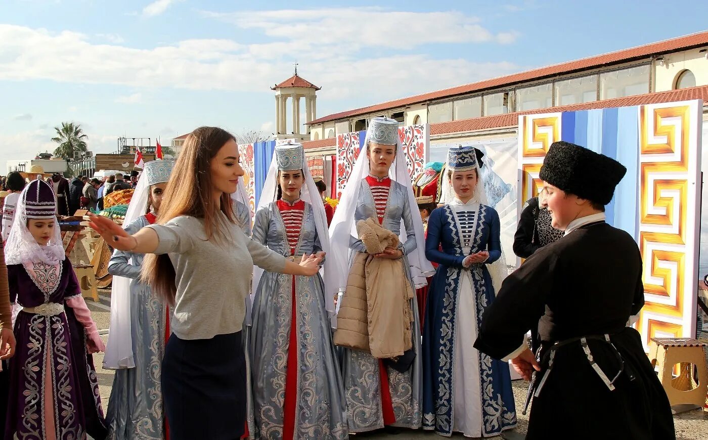 Про армянский народ. Армянская община Сочи. Кубанские армяне. Армянский народ. Армянский быт и культура.